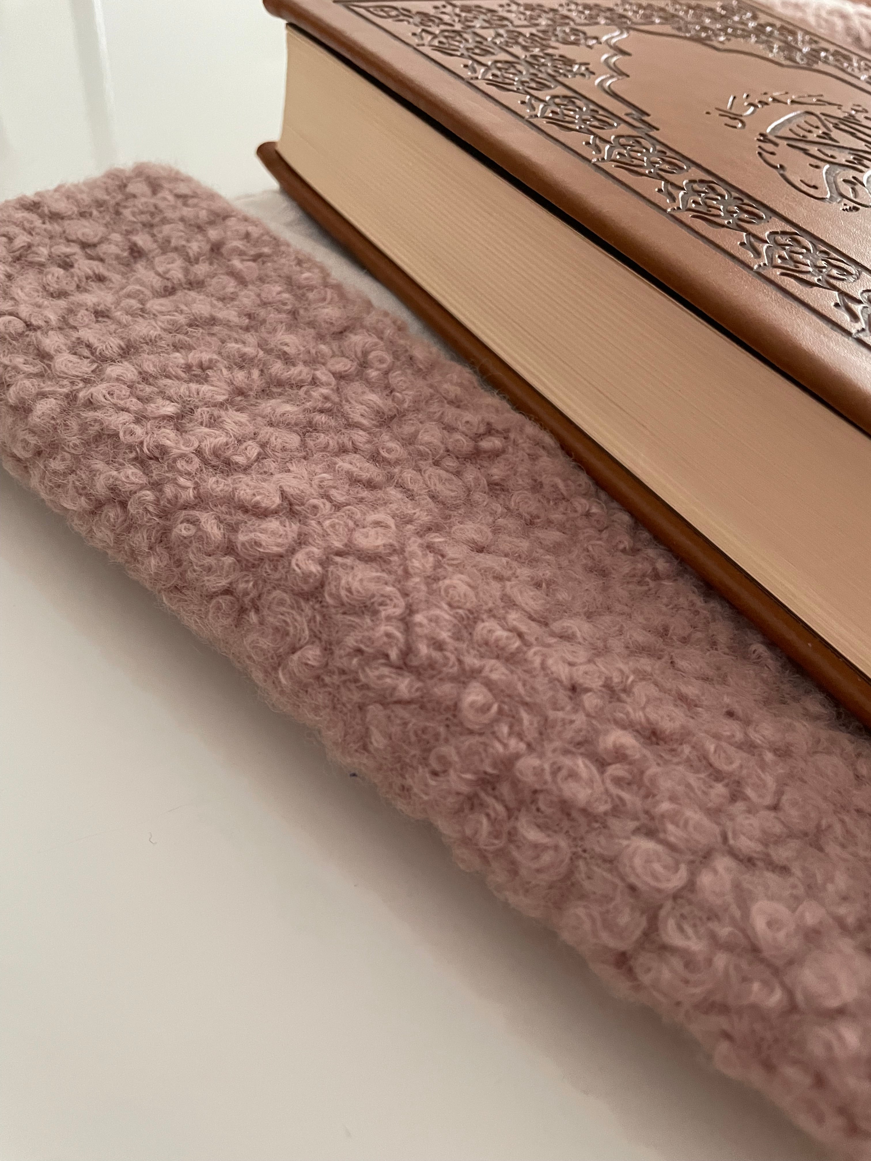 A personnaliser - Protège Coran rose Bouclette (taille et tissus)